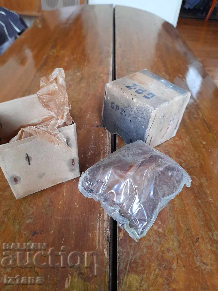 Доставка на Стари лагерни съчми GPZ