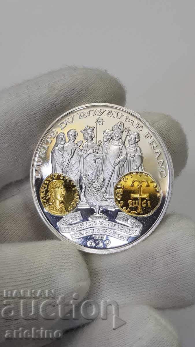 Livrarea Monedă de colecție din argint placat cu aur, medalie Franța 999 pr Livrarea Monedă de colecție din argint placat cu aur, medalie Franța 999 pr