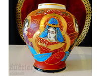 Vază de porțelan japonez Satsuma, aur, ștampilă