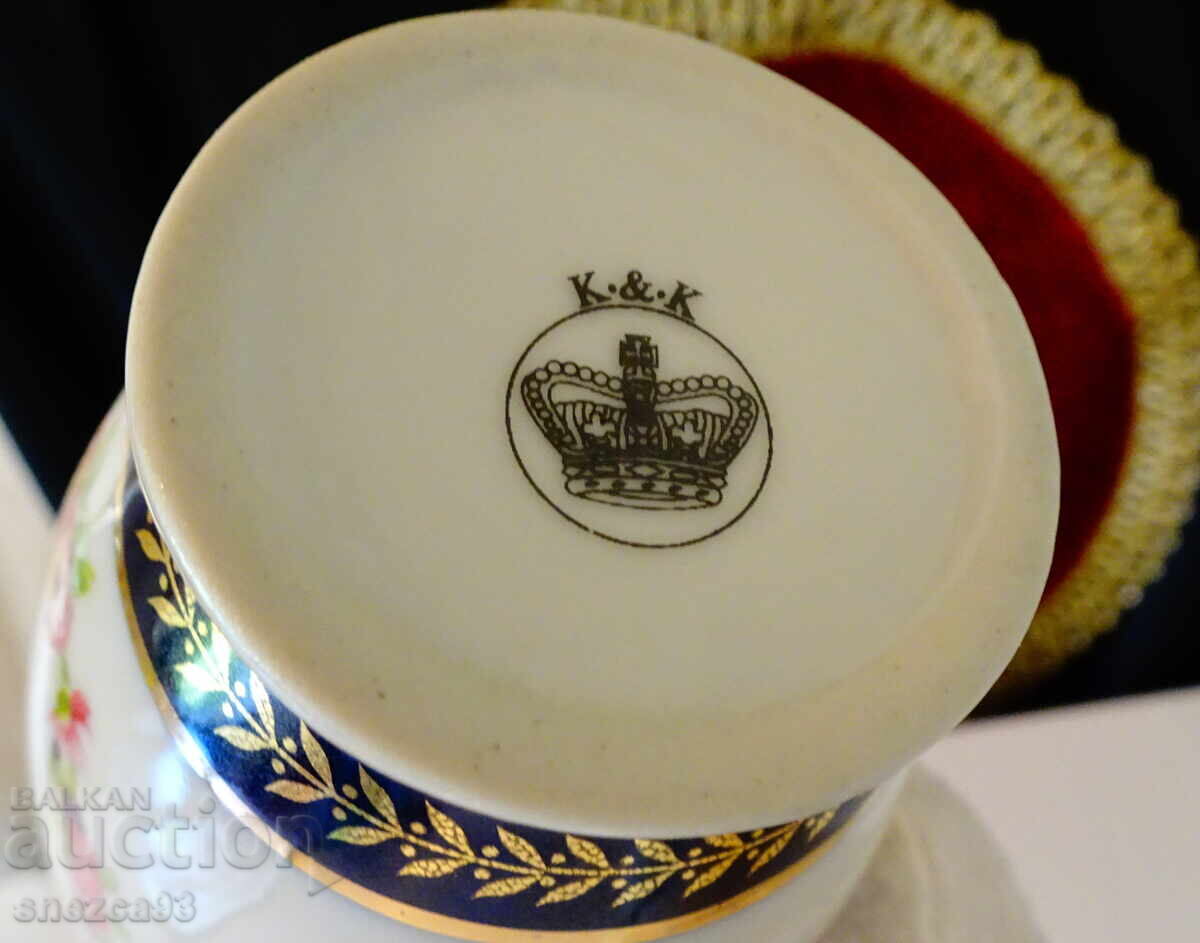 Vază din porțelan aur, trandafiri, cobalt, coroană de lauri, ștampilă - 6