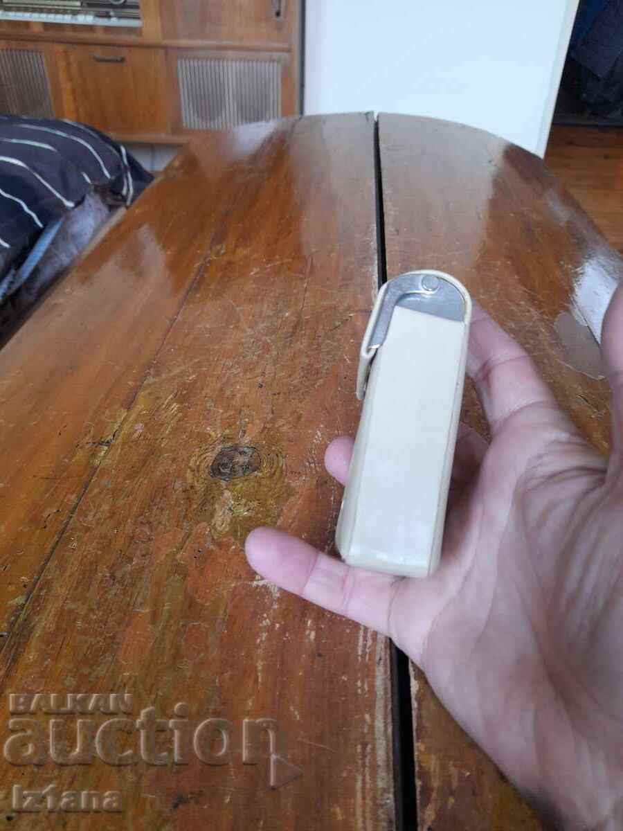 Auction  Old leather snuffbox, cigarette case ZRI October Vidin