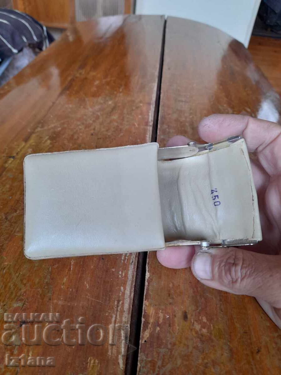 Delivery of Old leather snuffbox, cigarette case ZRI October Vidin