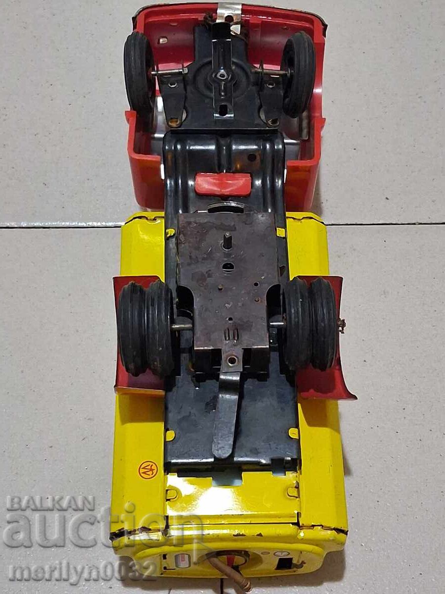 Γερμανικό μεταλλικό παιχνίδι αυτοκίνητο φορτηγό Ανατολικής Γερμανίας - 5 Γερμανικό μεταλλικό παιχνίδι αυτοκίνητο φορτηγό Ανατολικής Γερμανίας - 5