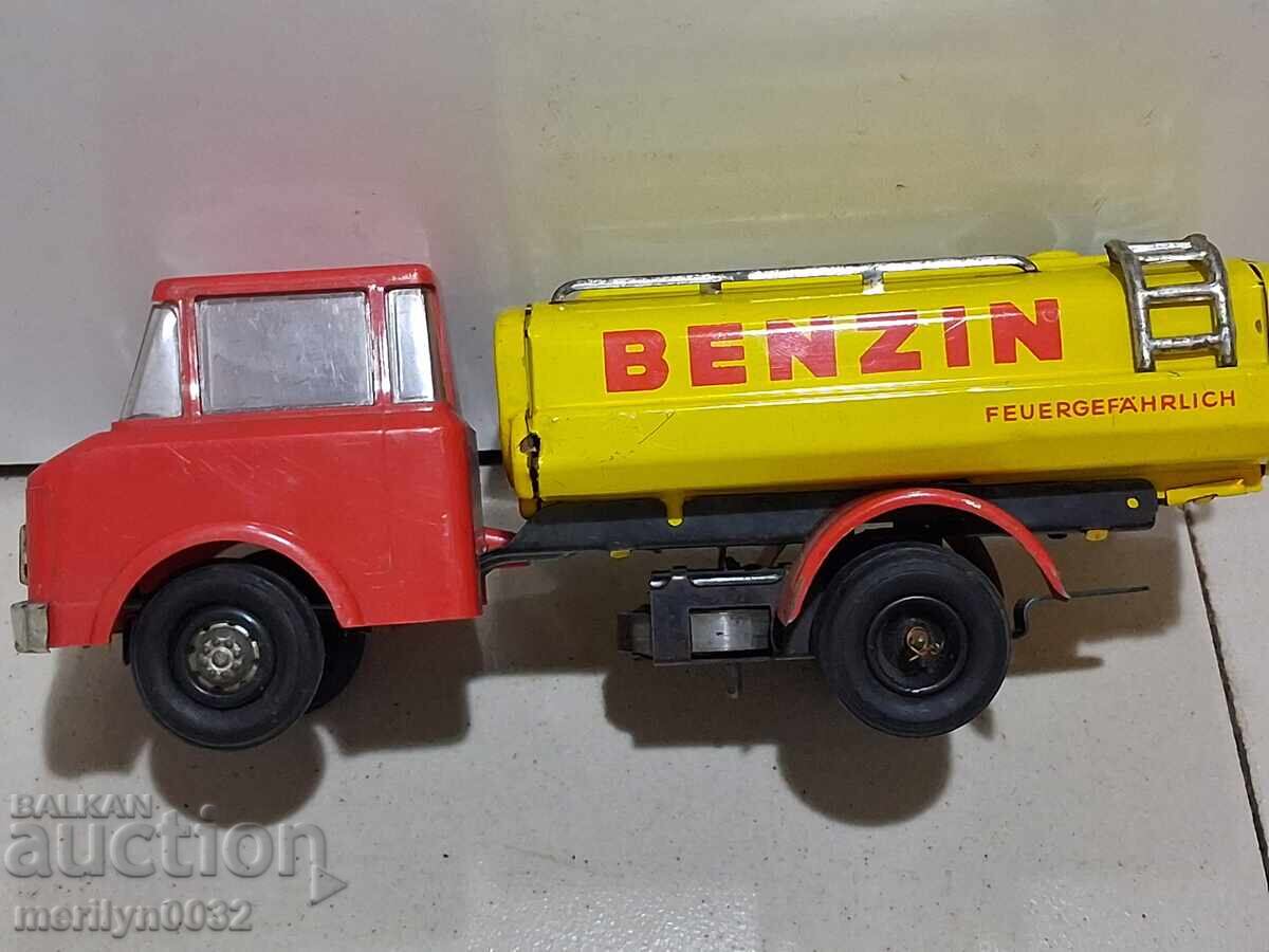 Γερμανικό μεταλλικό παιχνίδι αυτοκίνητο φορτηγό Ανατολικής Γερμανίας - 7 Γερμανικό μεταλλικό παιχνίδι αυτοκίνητο φορτηγό Ανατολικής Γερμανίας - 7