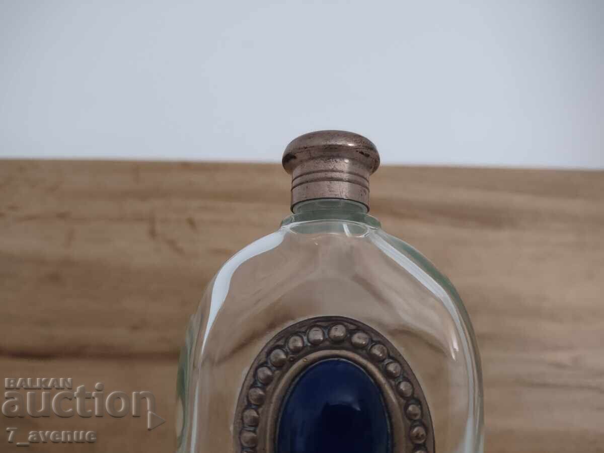 Δημοπρασία Γυάλινο μπουκάλι με ασημένιο καπάκι, ασήμι 29.11.25