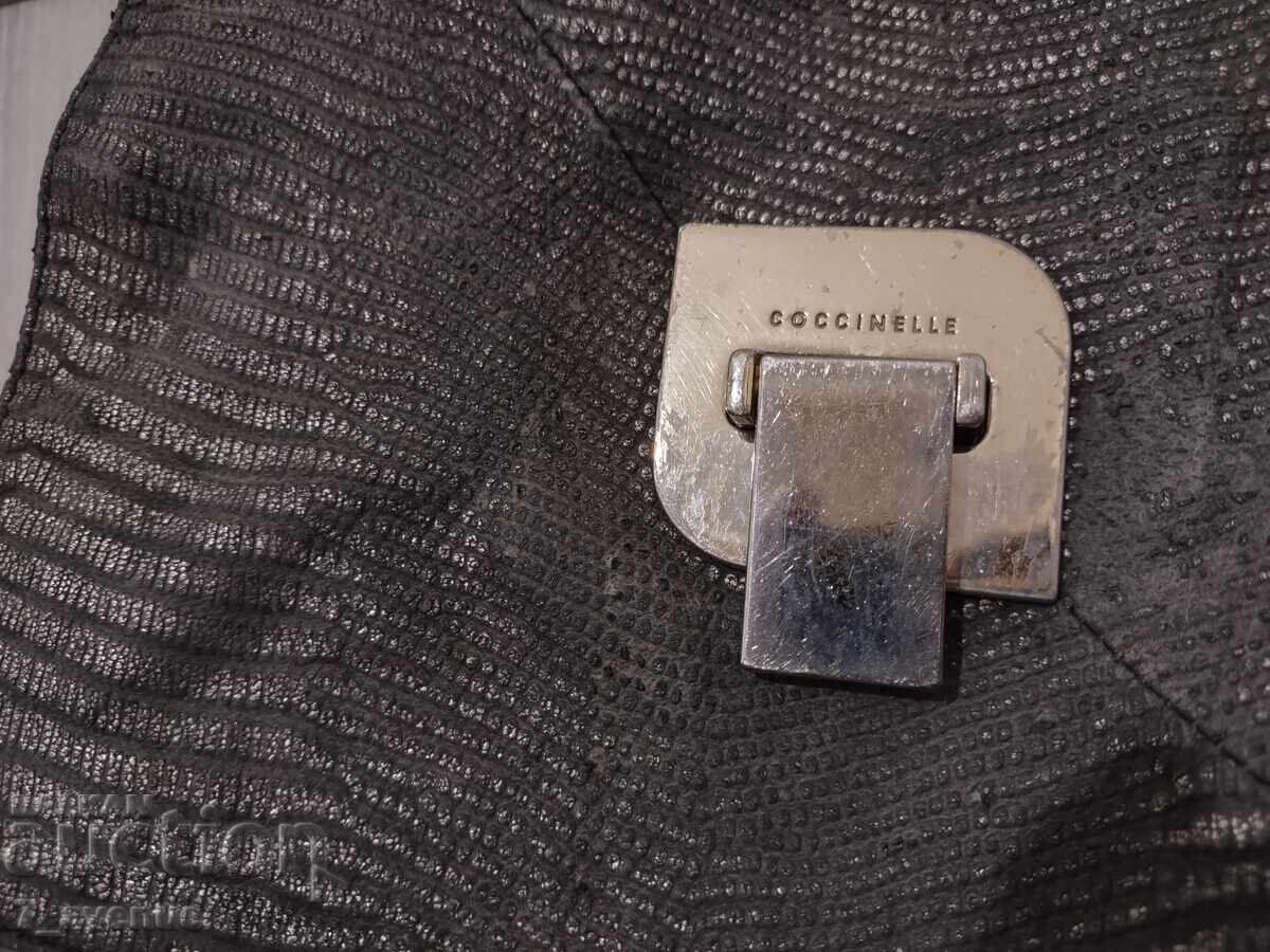 Παράδοση Γυναικεία τσάντα Coccinelle 25.10.25