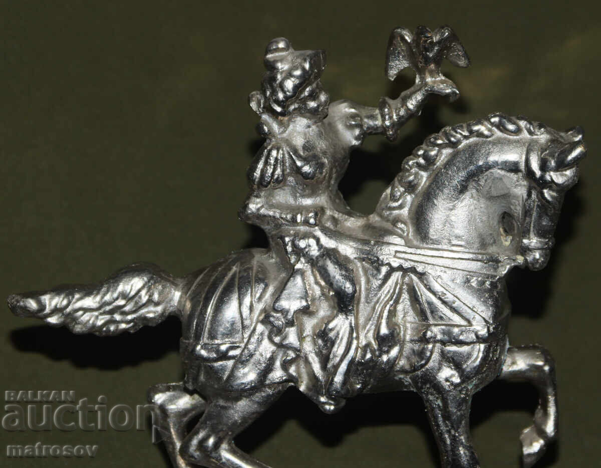 Παράδοση Μεταλλικό γλυπτό Κυνηγός με γεράκι