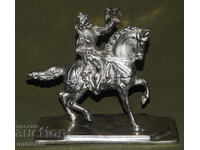 Sculptură metalică Vânător cu șoim