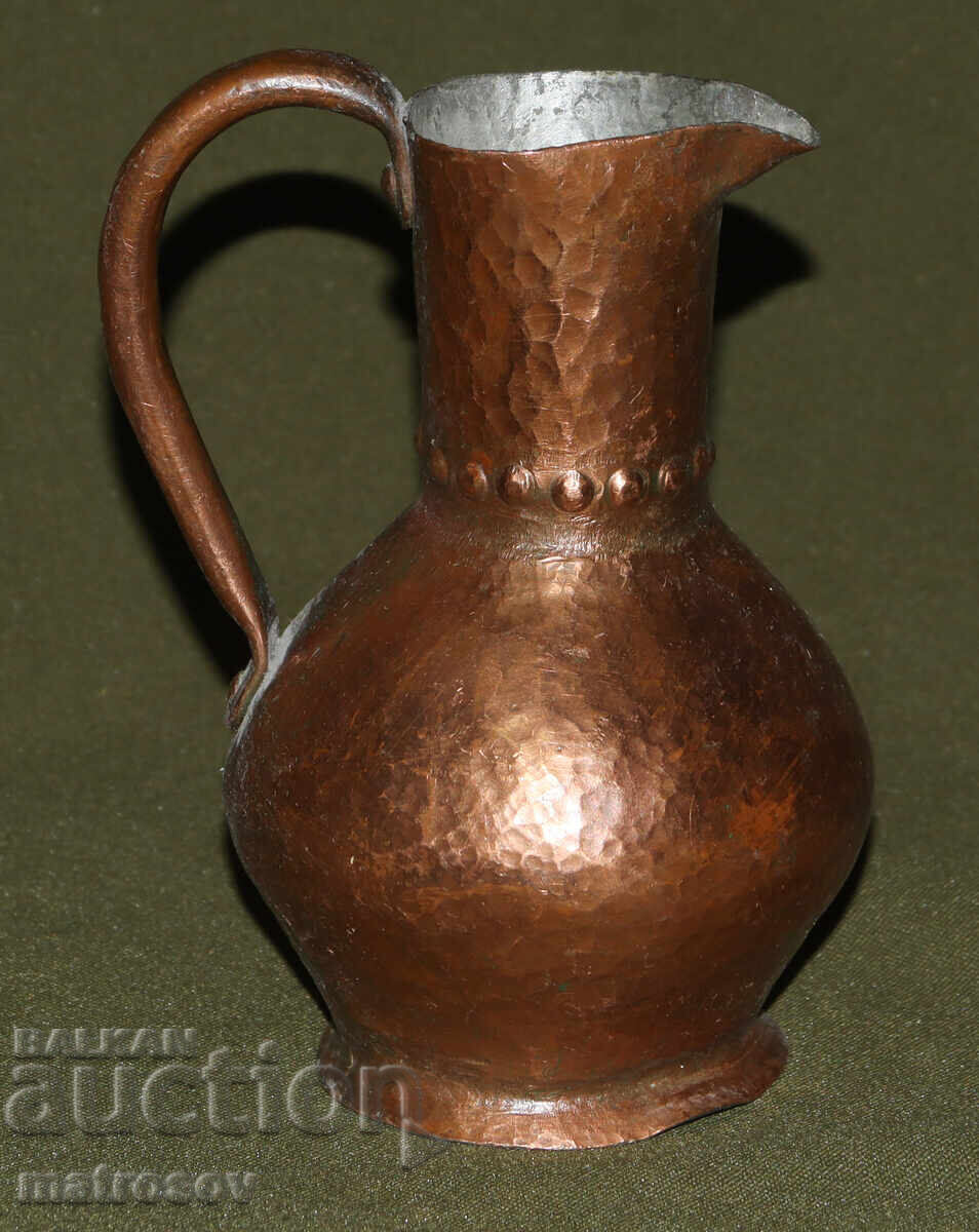 Canea tradițională din cupru, lucrată manual Canea tradițională din cupru, lucrată manual