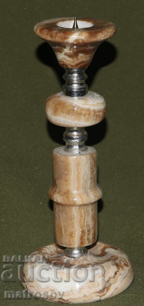 Χειροποίητο κηροπήγιο από όνυχα με τιμή 100.00 BGN | € 51.13