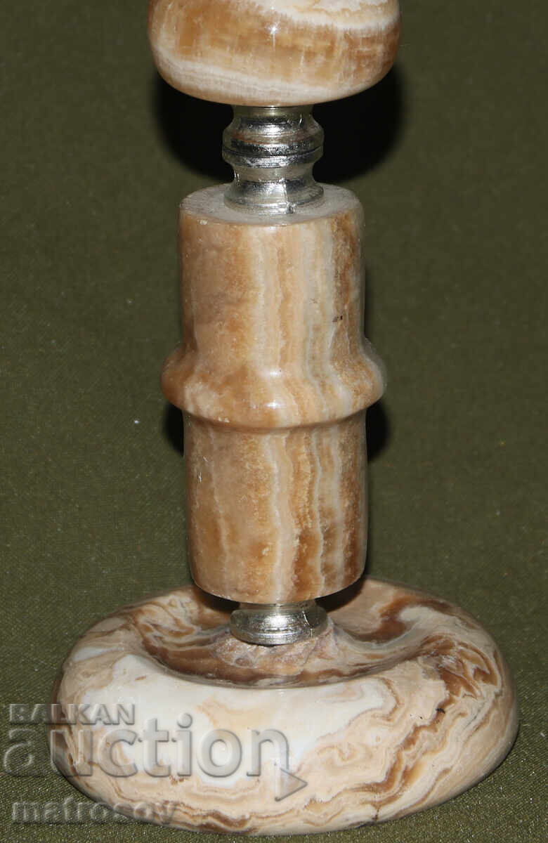 Δημοπρασία Χειροποίητο κηροπήγιο από όνυχα