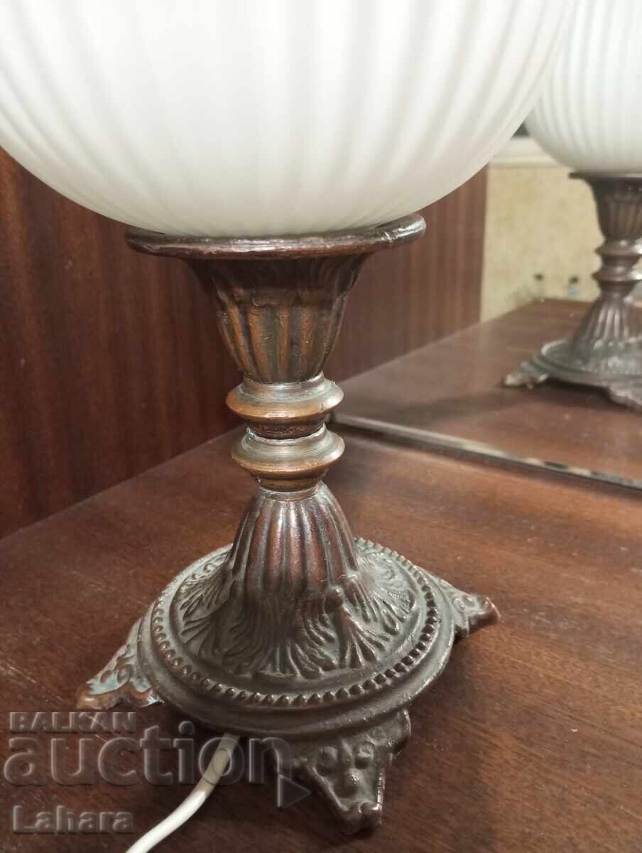 Auction  Beautiful bronze night lamp