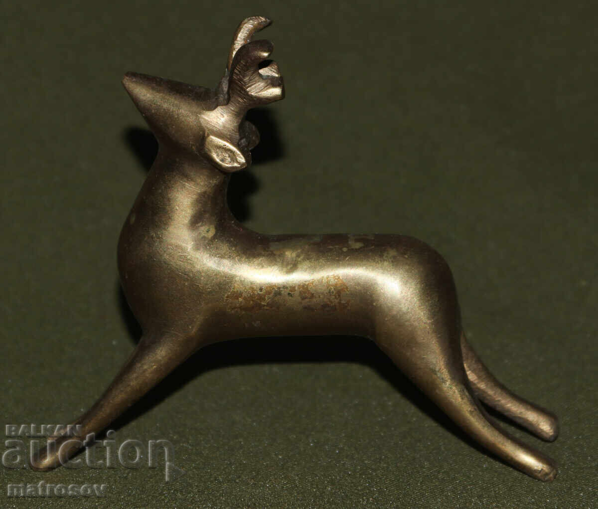 Παράδοση Χάλκινο διακοσμητικό ειδώλιο ελαφιού Παράδοση Χάλκινο διακοσμητικό ειδώλιο ελαφιού