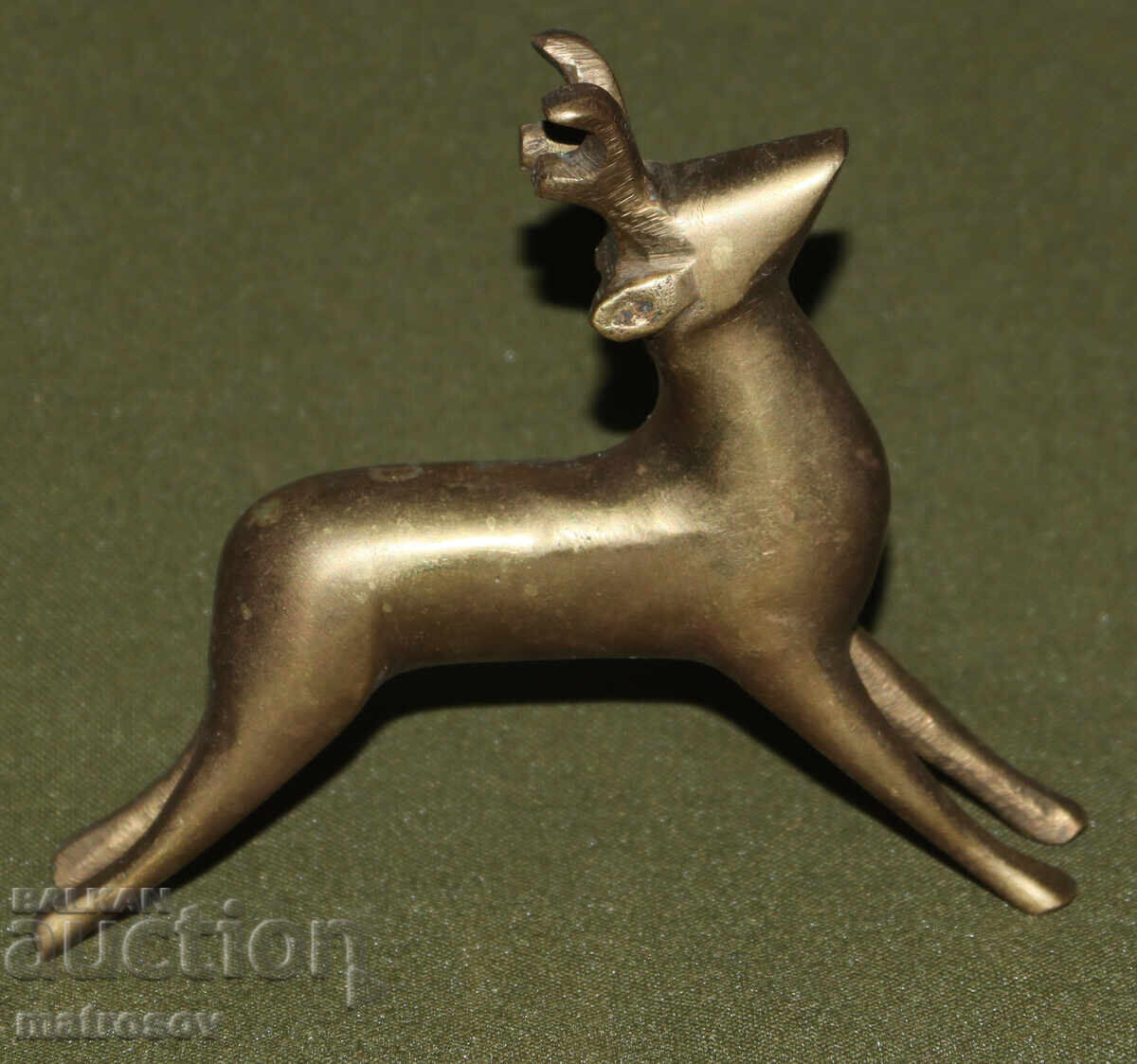 Χάλκινο διακοσμητικό ειδώλιο ελαφιού Χάλκινο διακοσμητικό ειδώλιο ελαφιού