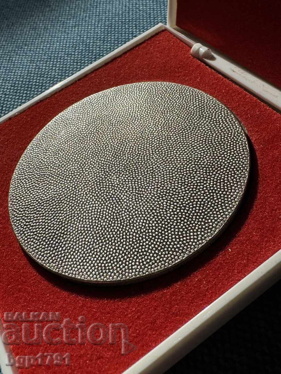 Παράδοση Πλακέτα λιμανιού Ρόσοκ