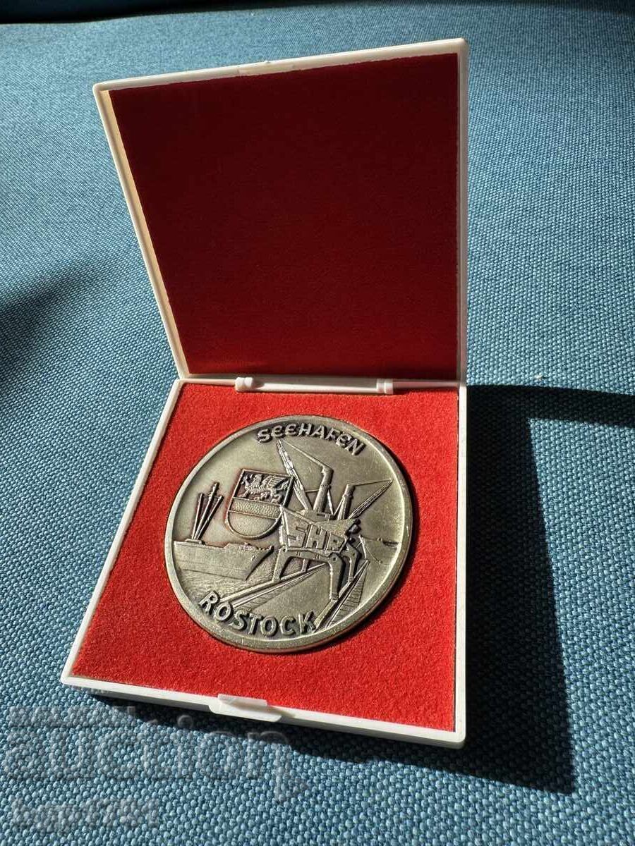 Plachetă port Rostock