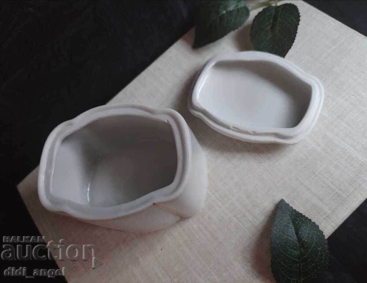 Auction  Vidin Jewelry Box
