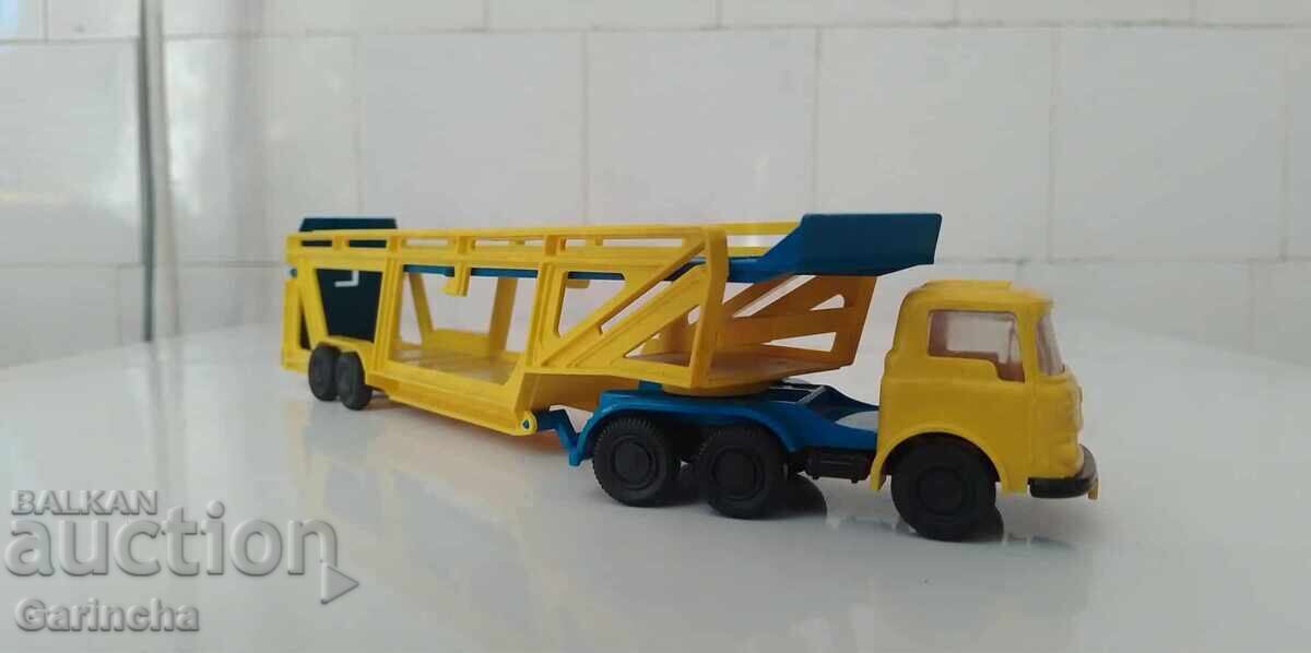 Auction Old plastic model Made in Greece Auction Old plastic model Made in Greece