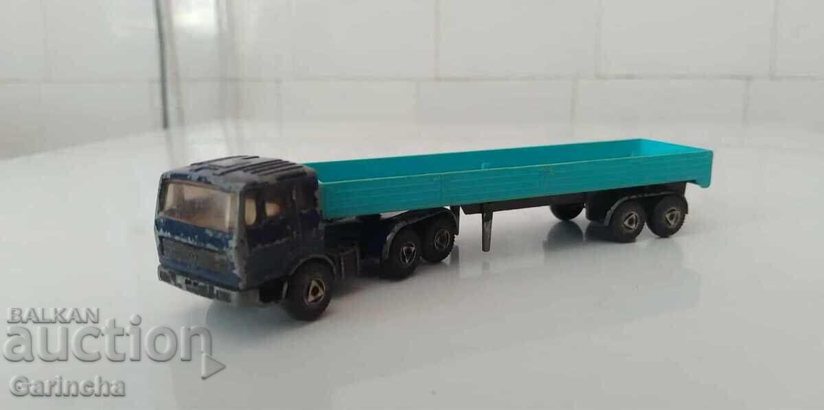 Efsi Holland 1/87 with price 10.00 BGN | € 5.11