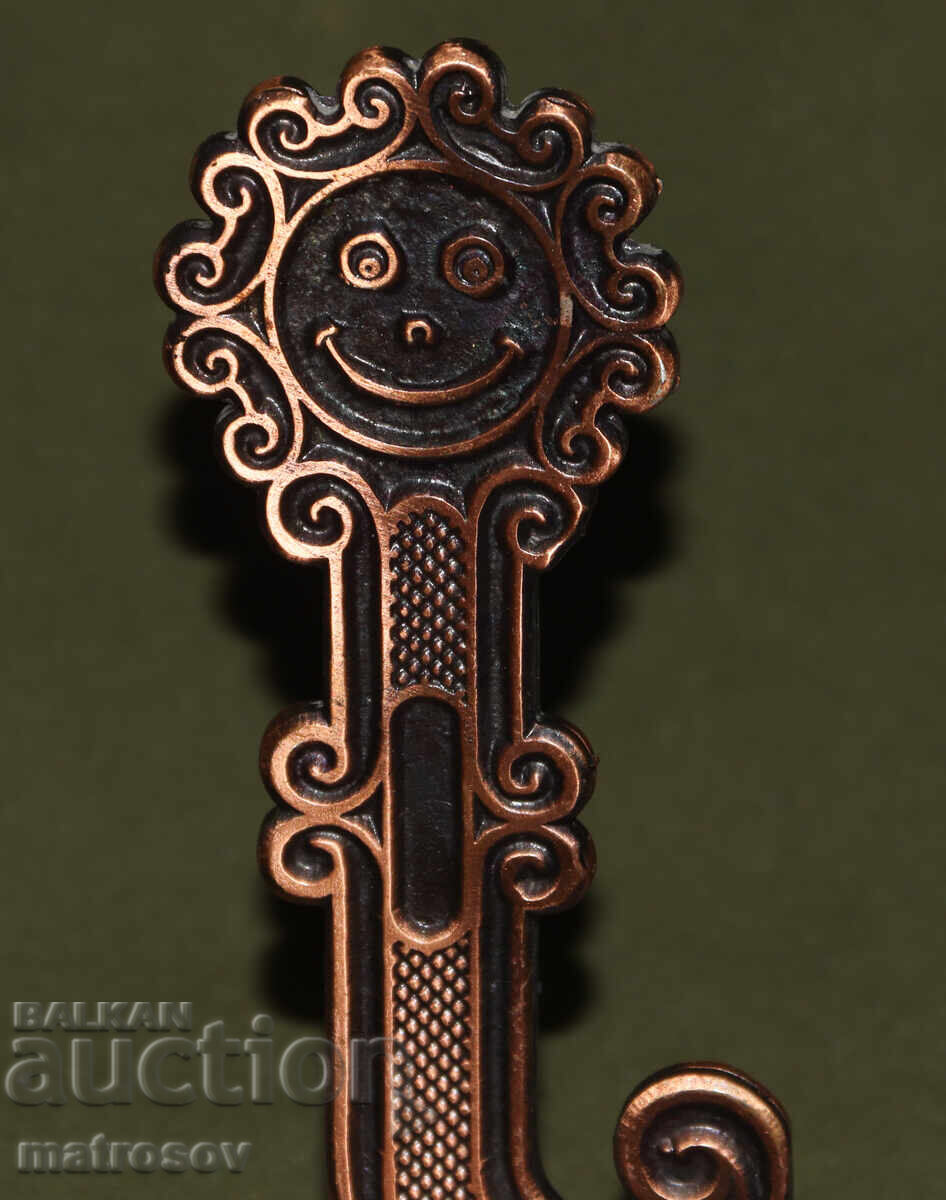 Delivery of Small Copper Sculpture with Marble Base