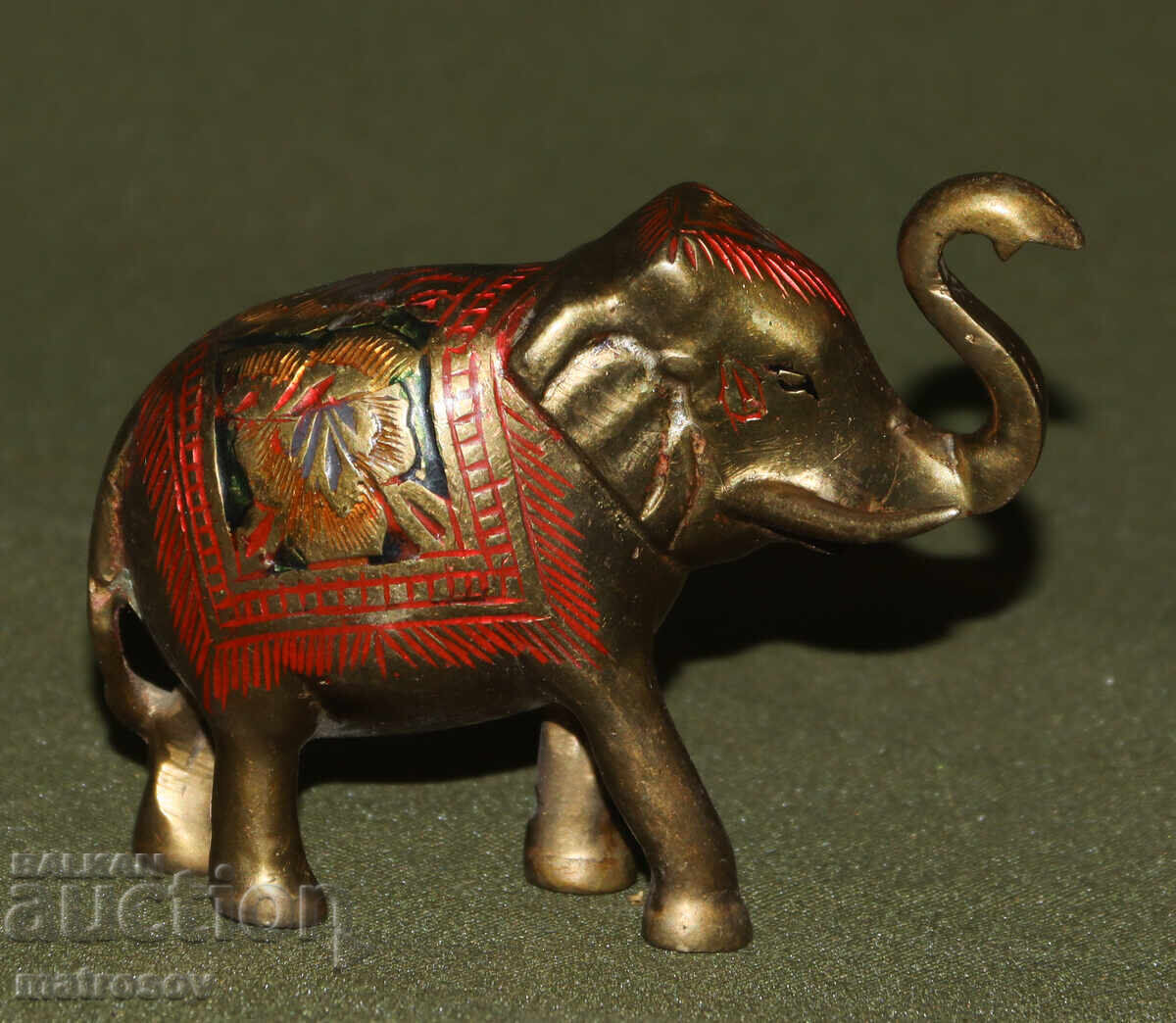 Χάλκινο διακοσμητικό ειδώλιο ελέφαντα με τιμή 70.00 BGN | € 35.79