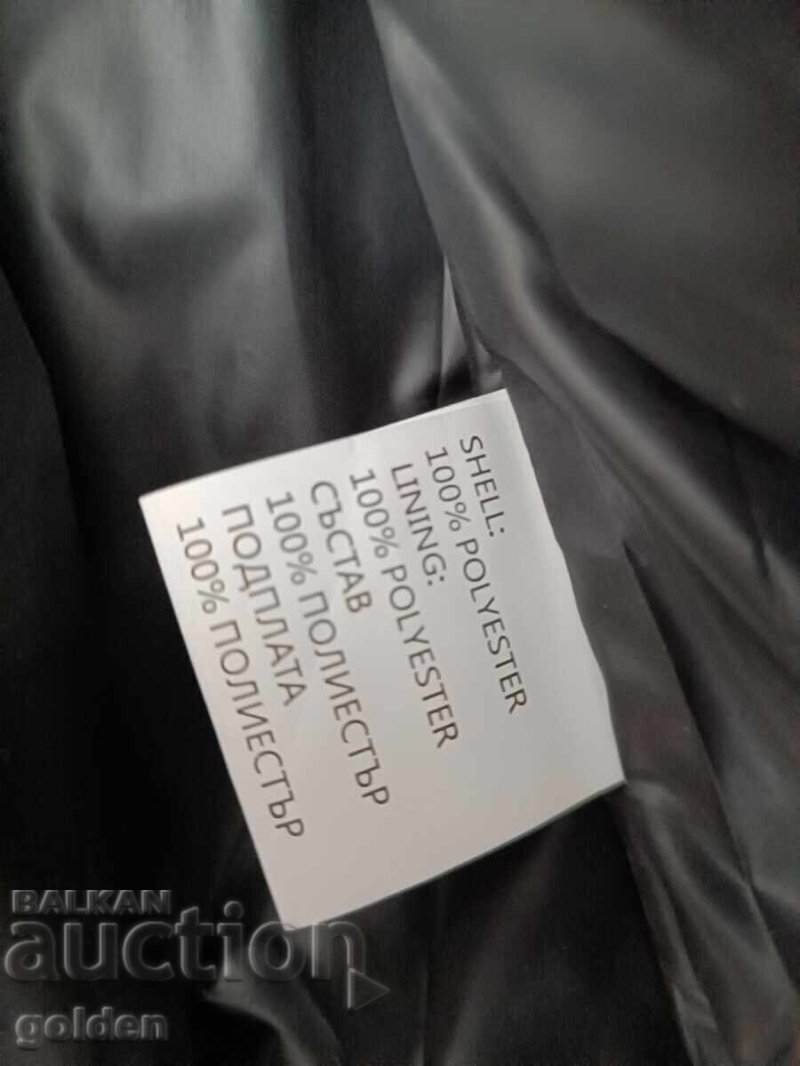 Winter jacket with a hood - 5