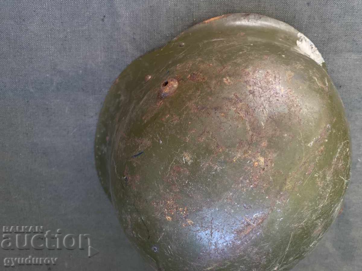 Cască cu preț 15.00 BGN | € 7.67 Cască cu preț 15.00 BGN | € 7.67