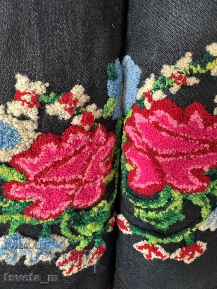 WOOL APRON WITH EMBROIDERED FOLK COSTUME DESIGN with price € 15.00 | 29.34 BGN