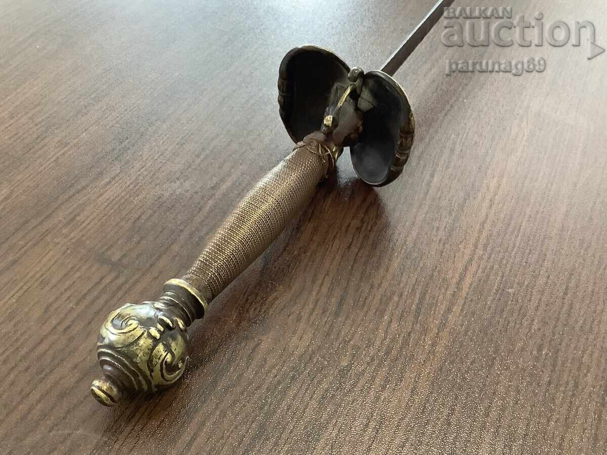 STILET, CAMĂ, KORTIK din circa 1650 - 1700 - 6 STILET, CAMĂ, KORTIK din circa 1650 - 1700 - 6