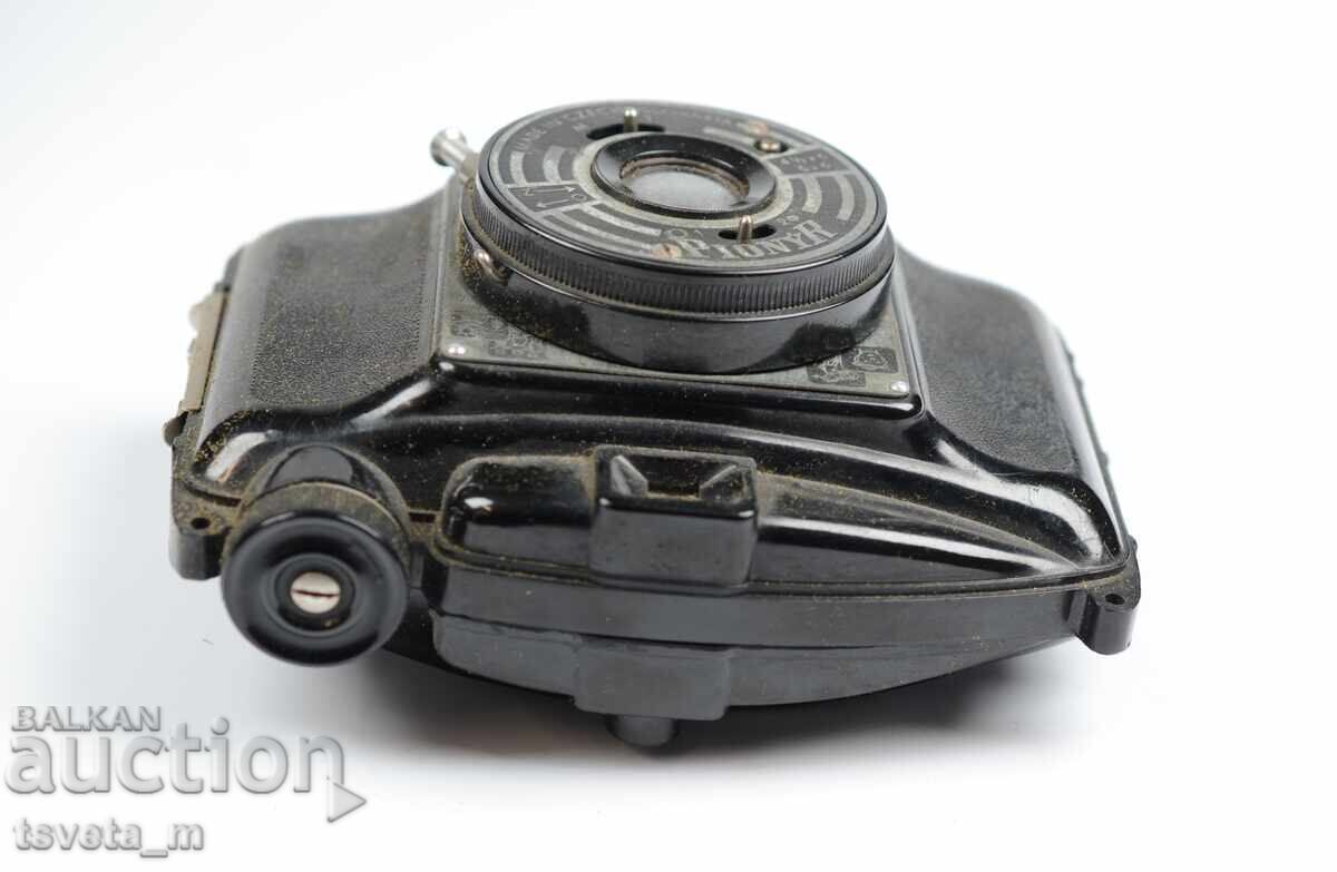 Delivery of Bakelite camera Pioneer Czechoslovakia 60s Delivery of Bakelite camera Pioneer Czechoslovakia 60s