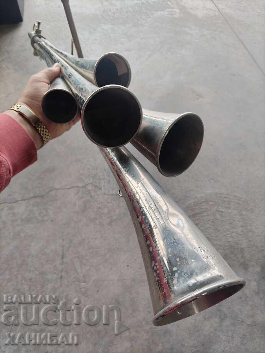 Аукцион ГОЛЯМ МУЗИКАЛЕН ИНСТРУМЕНТ Г.Д.Р Аукцион ГОЛЯМ МУЗИКАЛЕН ИНСТРУМЕНТ Г.Д.Р