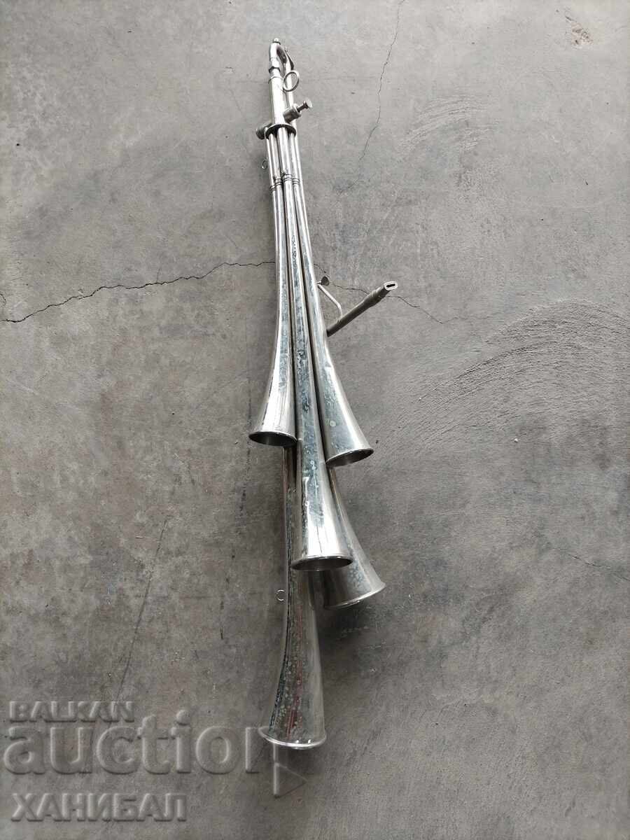 ГОЛЯМ МУЗИКАЛЕН ИНСТРУМЕНТ Г.Д.Р ГОЛЯМ МУЗИКАЛЕН ИНСТРУМЕНТ Г.Д.Р