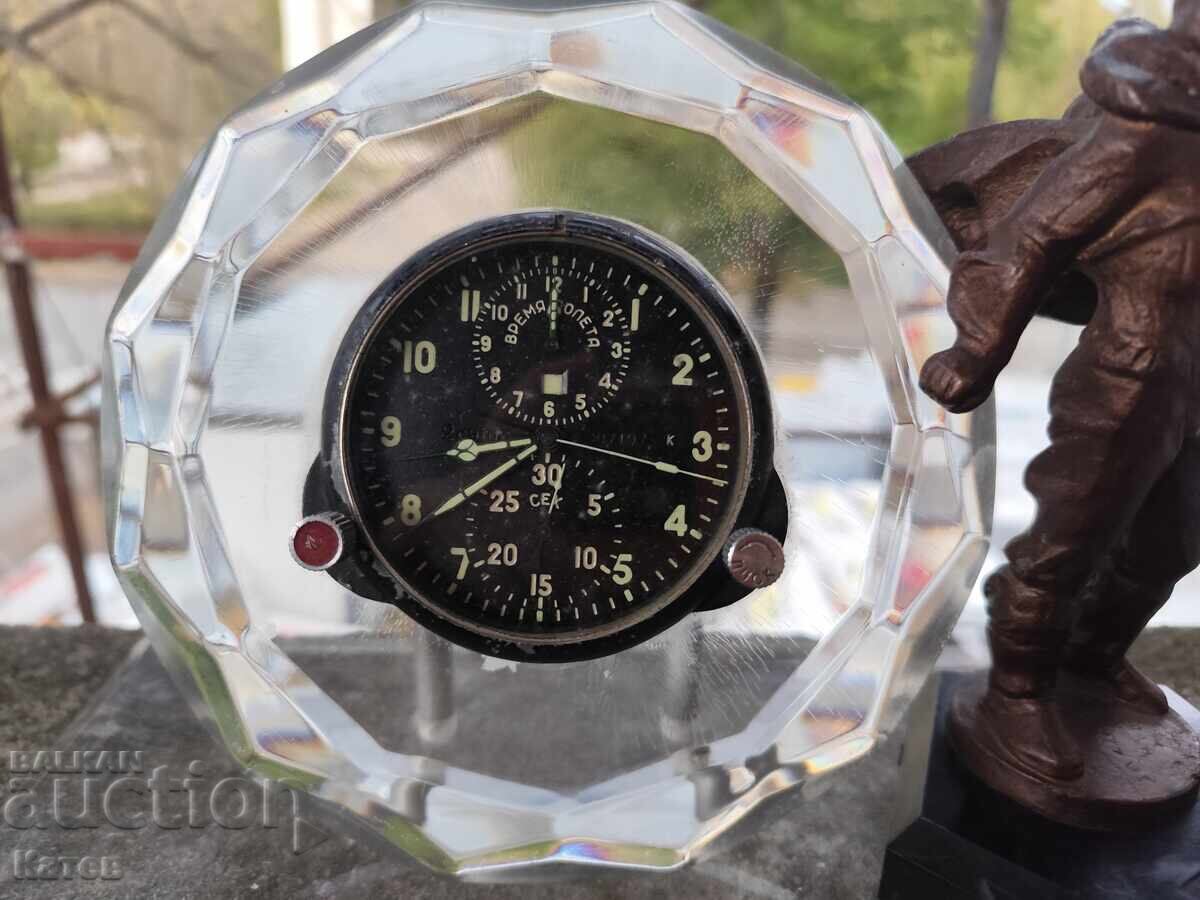Auction Lot of a watch from a fighter plane and a statuette of a Soviet pilot Auction Lot of a watch from a fighter plane and a statuette of a Soviet pilot