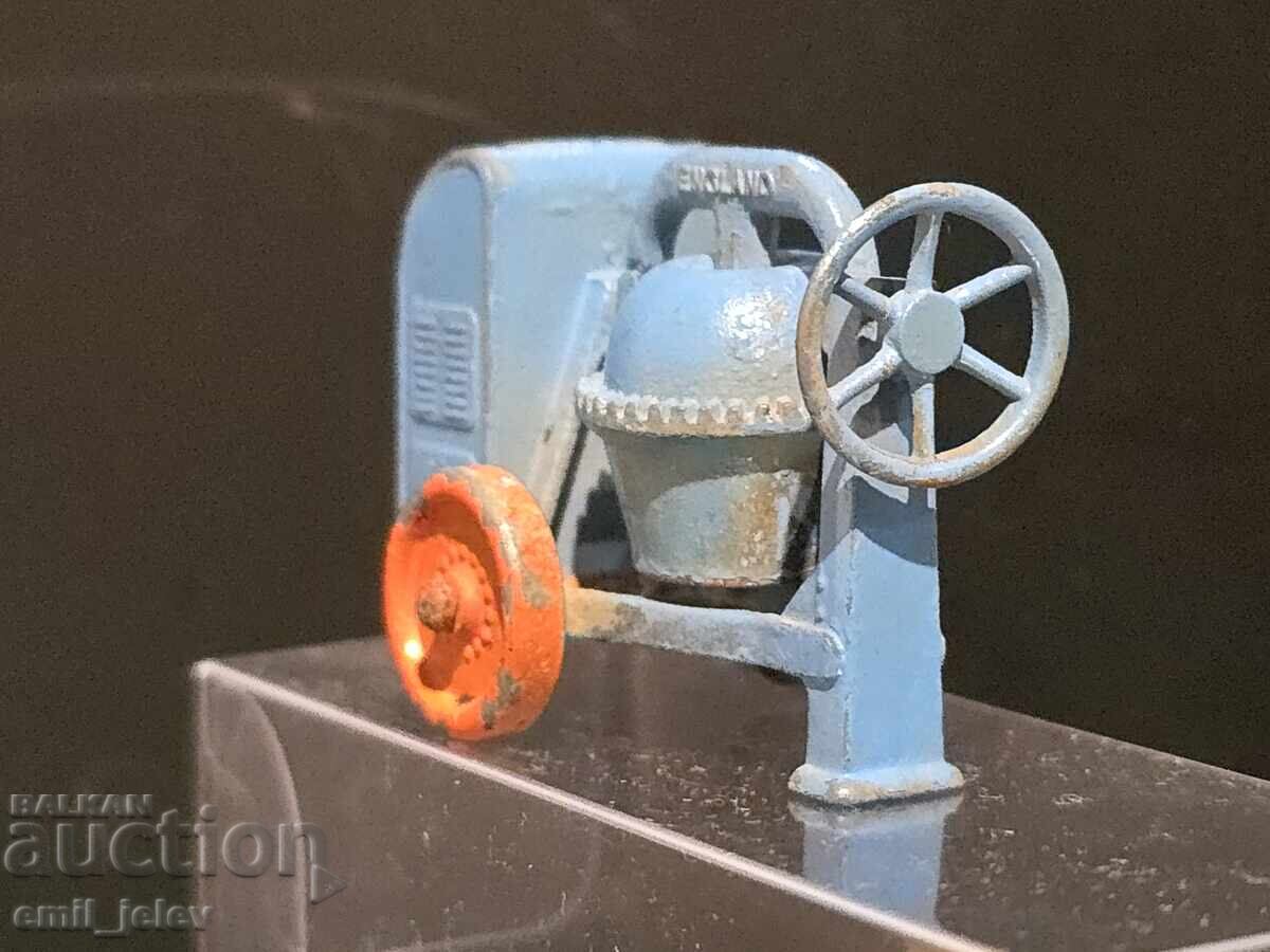 Licitație Matchbox Lesney Nr. 3A Betonieră 1953 god