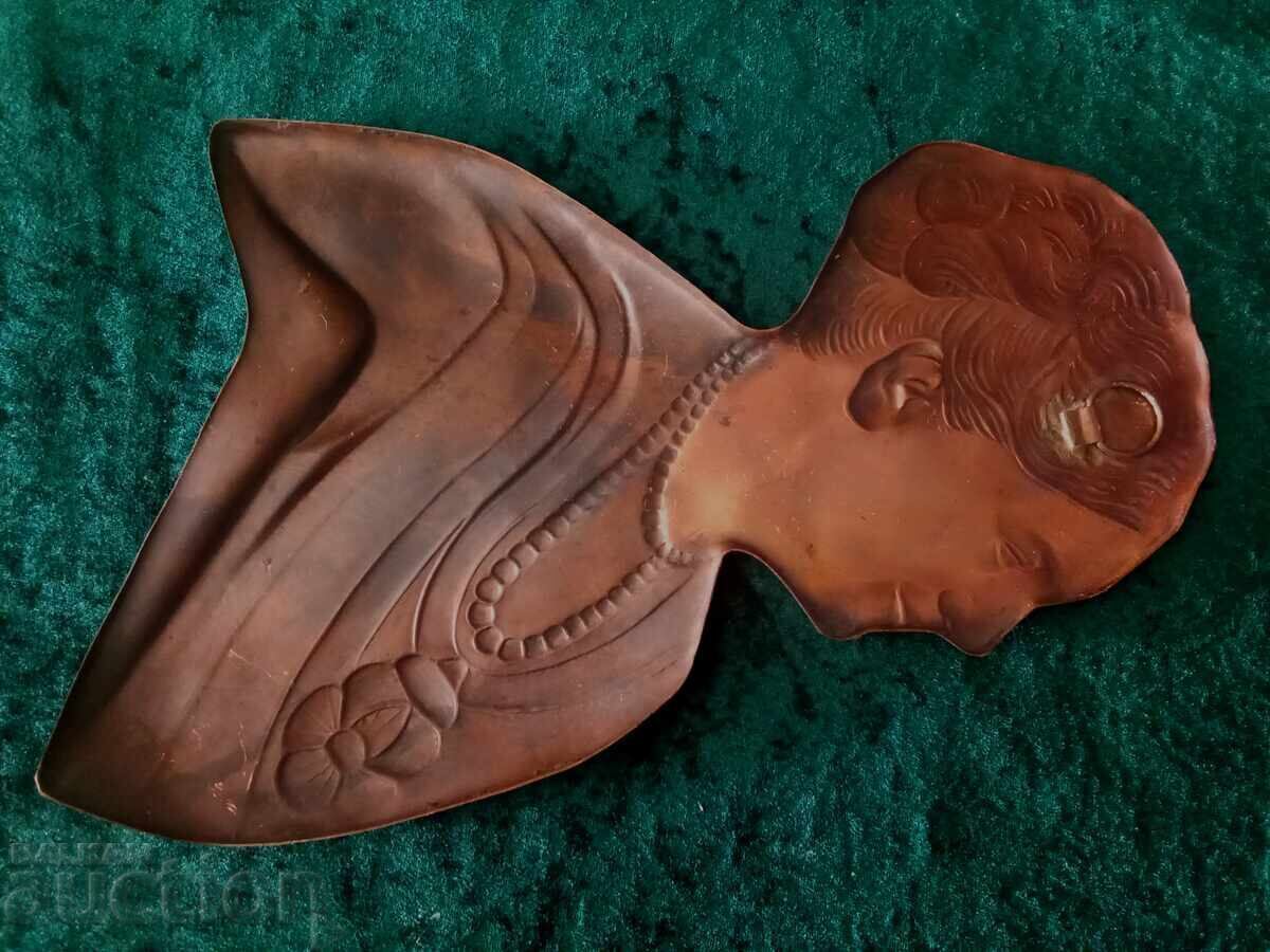 Δημοπρασία Πλάκα από μέταλλο Βιλχελμίνα
