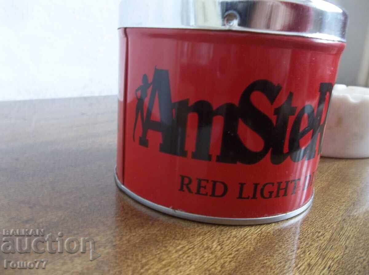 Scrumiere cu preț 10.00 BGN | € 5.11