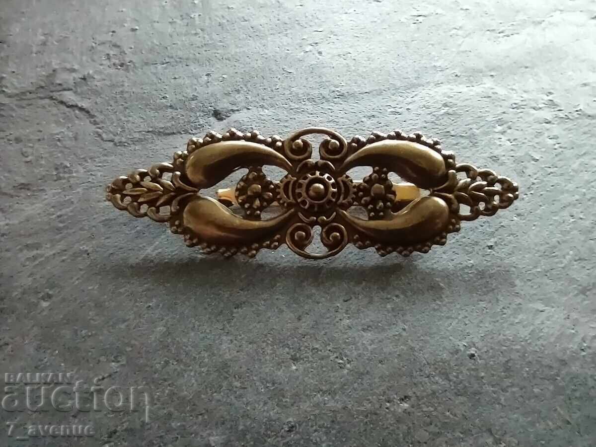 Interesting old item, lapel brooch, scarf and others 26.10.25 with price 29.00 BGN | € 14.83