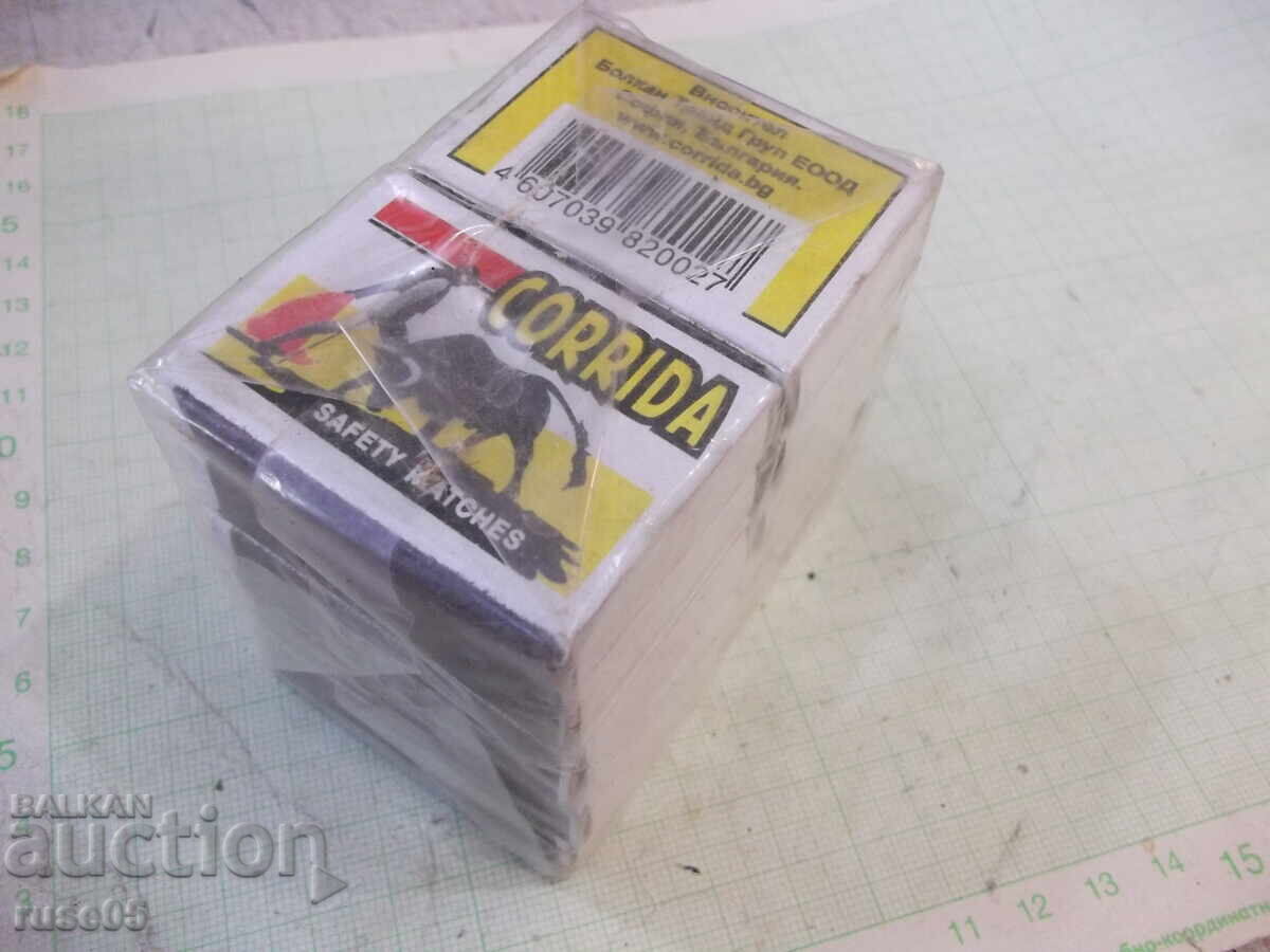 Lot de 10 buc. chibrituri "CORRIDA" noi cu preț 50.00 BGN | € 25.56