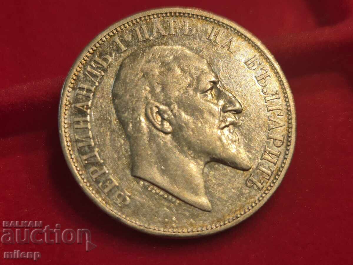 Delivery of 2 Leva 1910, White Delivery of 2 Leva 1910, White