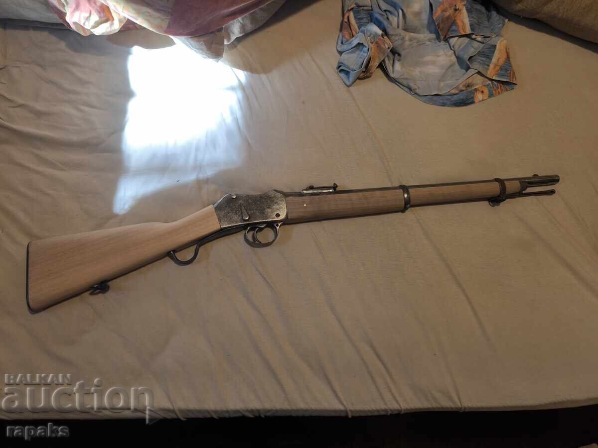 Carabină, pușcă, Martină, Peabody Martini, Henry Martinka cu preț 1850.00 BGN | € 945.89