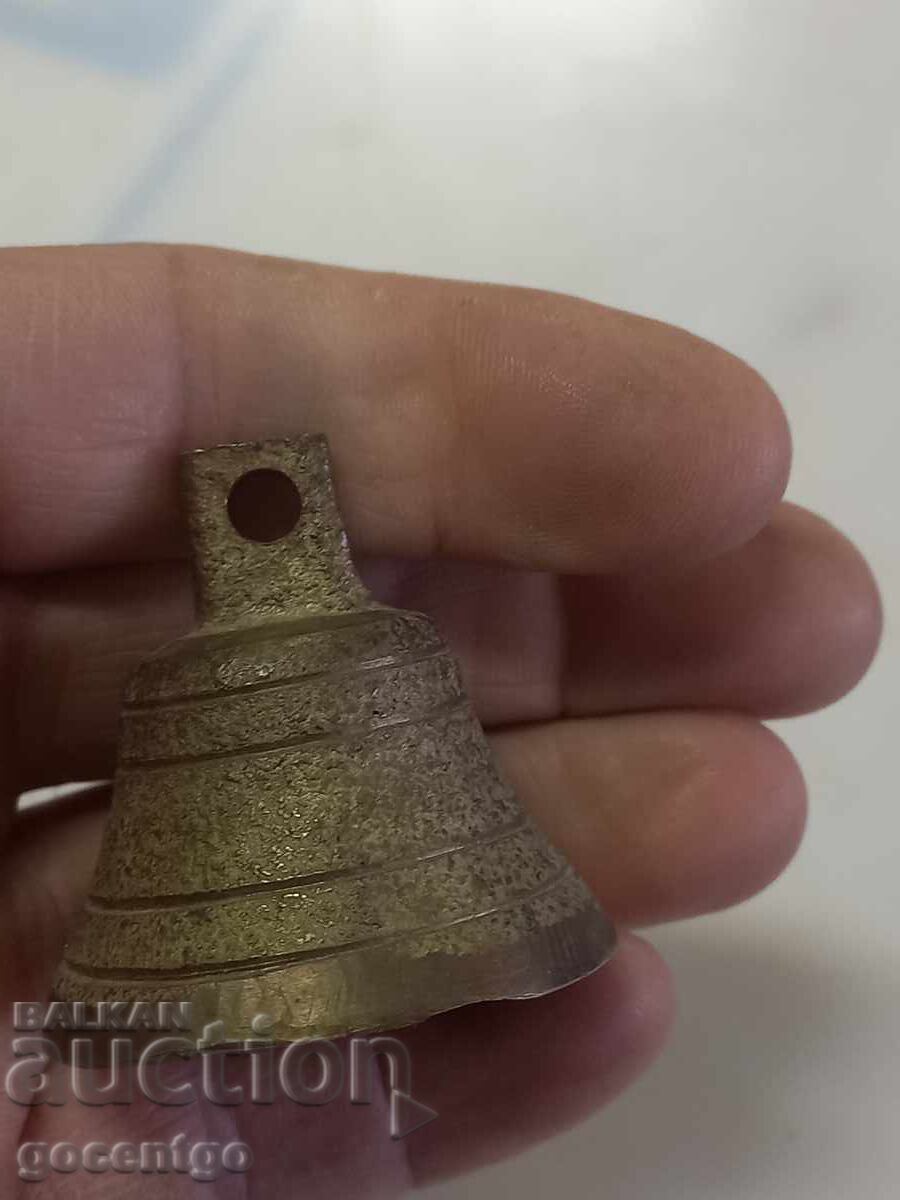 Licitație VAS DE BAIE DIN BUMBAC CLOPOT CLOPOT