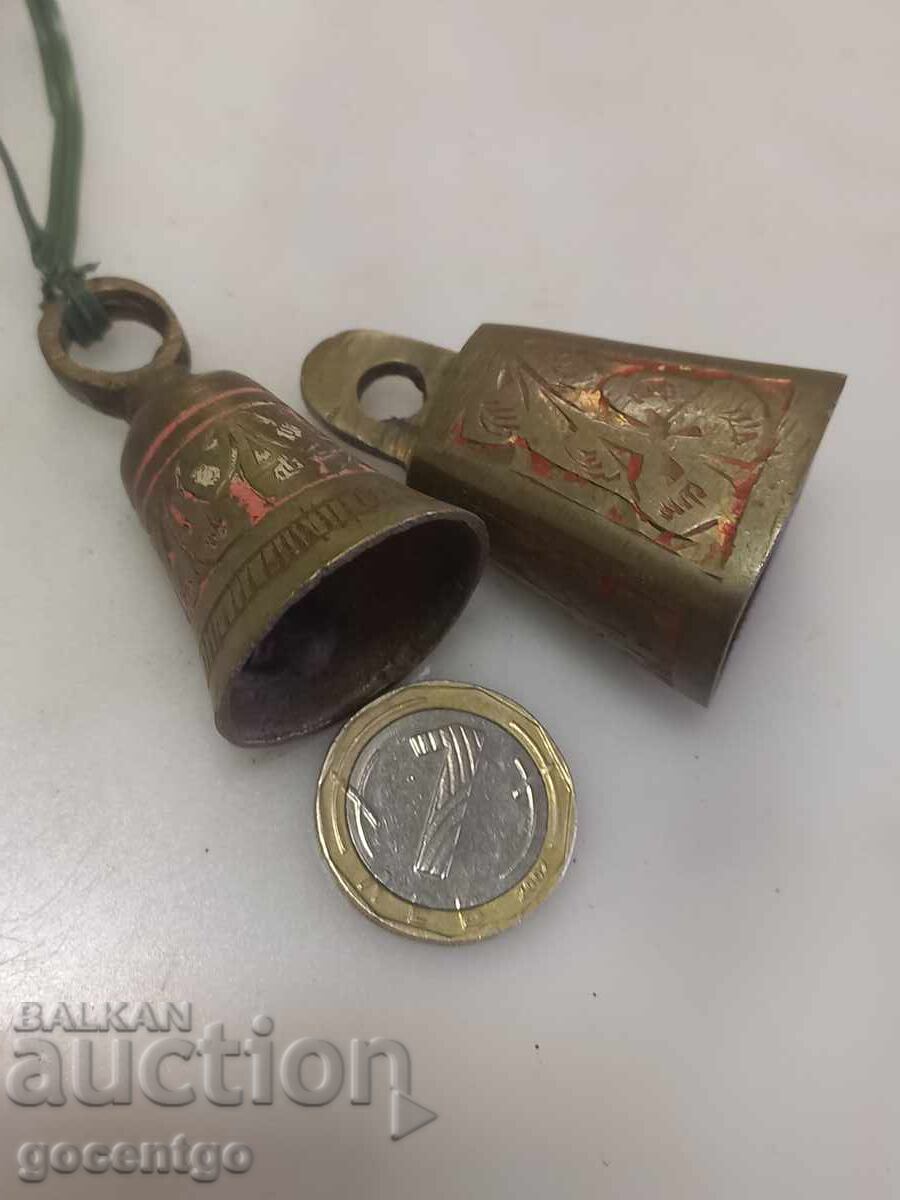 VAS DE BAIE DIN BUMBAC CLOPOT CLOPOT cu preț 2.50 BGN | € 1.28 VAS DE BAIE DIN BUMBAC CLOPOT CLOPOT cu preț 2.50 BGN | € 1.28