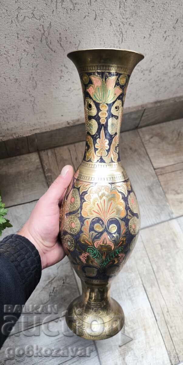 Bronze solid vase hand engraved floral ornaments with price € 16.00 | 31.29 BGN Bronze solid vase hand engraved floral ornaments with price € 16.00 | 31.29 BGN