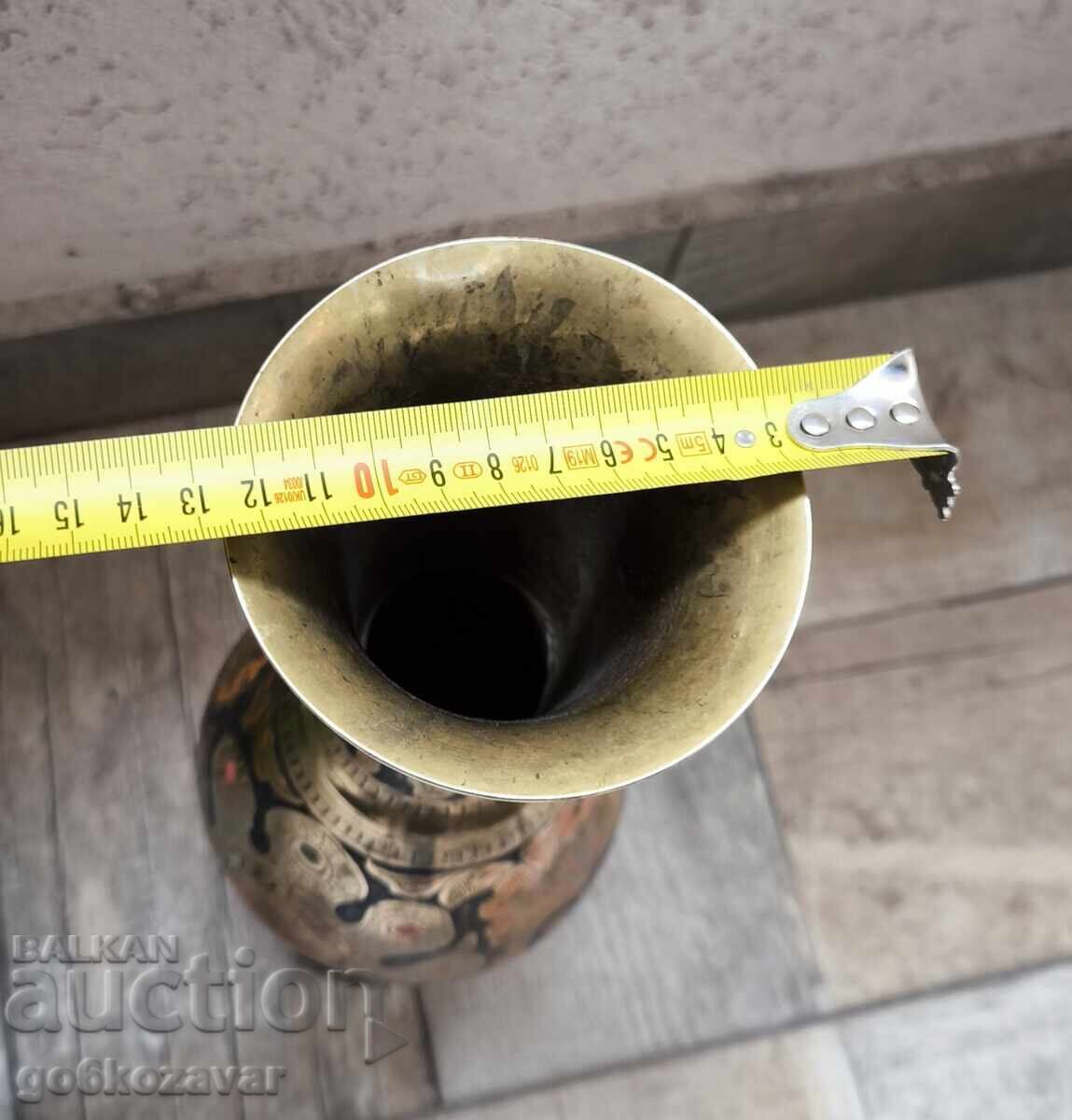 Vasă solidă din bronz gravată manual cu ornamente florale - 6