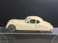 Matchbox LESNEY 32A Jaguar XK 140 1957-1961 god