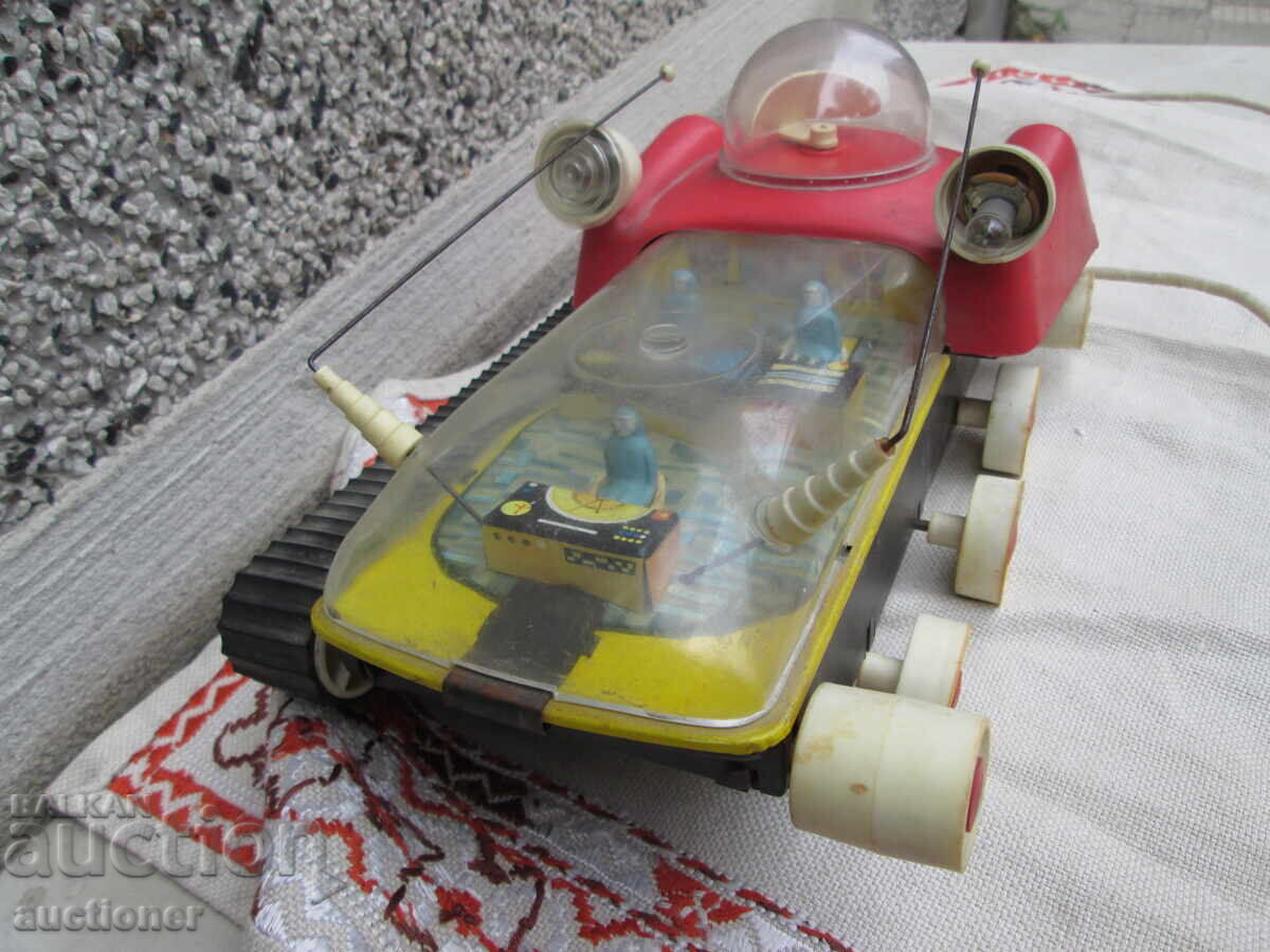 РУСКА СОЦ. МЕХАНИЧНА ИГРАЧКА ЛУНОХОД - 5 РУСКА СОЦ. МЕХАНИЧНА ИГРАЧКА ЛУНОХОД - 5