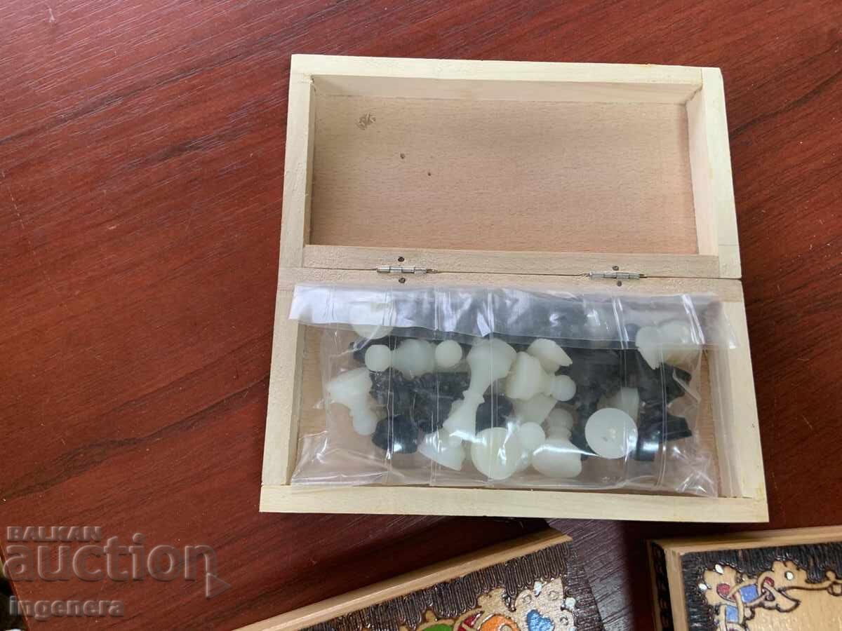 CUTII DIN LEMN ȘAH BRIDGE PIROGRAFIE DESEN AMBALATE NOI - 5