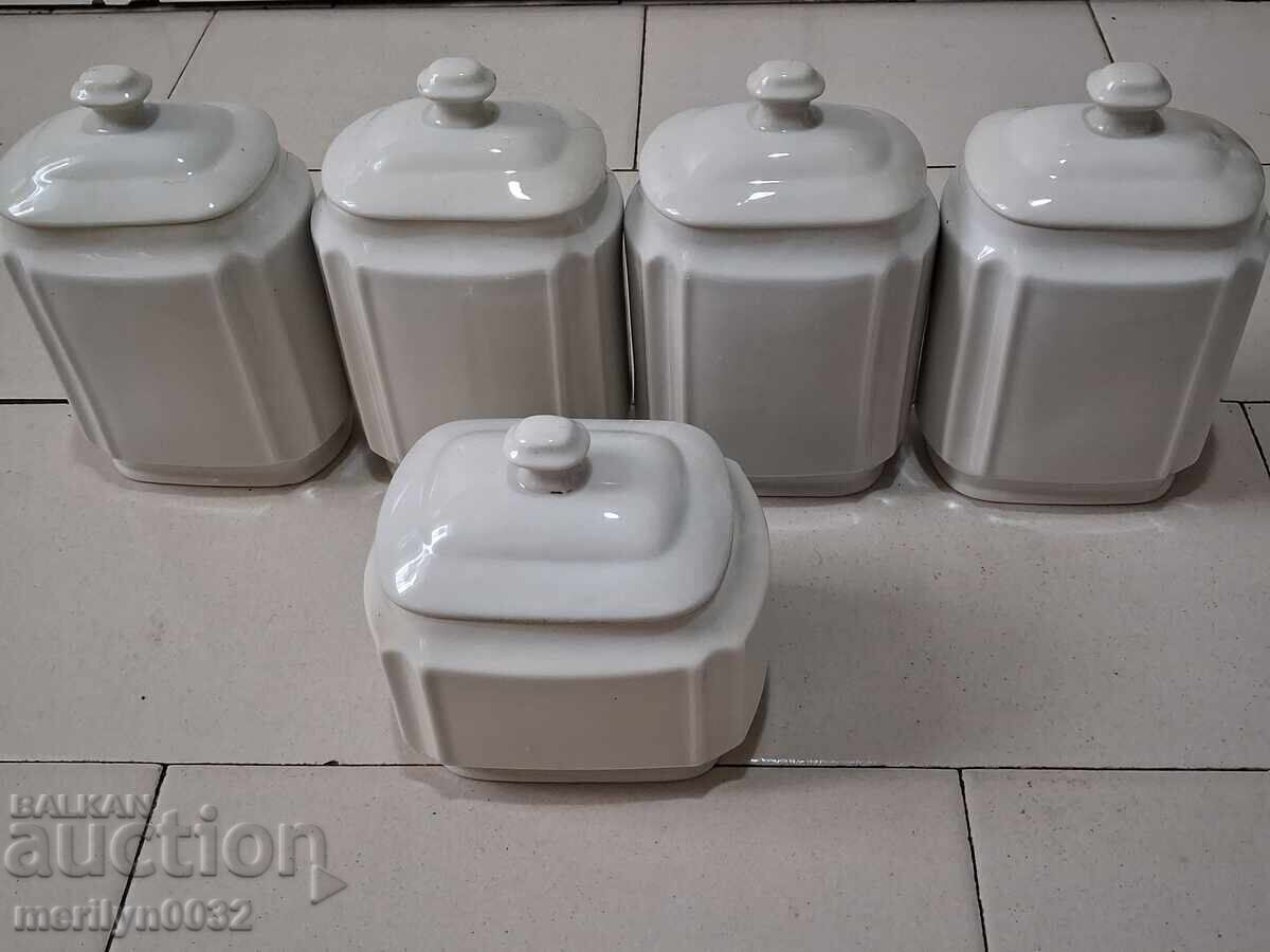 Set de porțelan bulgăresc, 5 piese, porțelan pentru condimente, R.P.B cu preț 50.00 BGN | € 25.56
