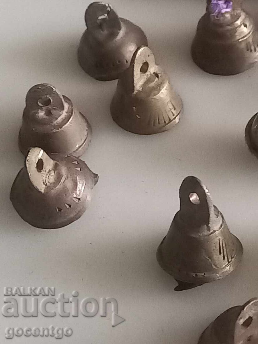 Licitație VAS DE BAIE DIN BUMBAC CLOPOT CLOPOT