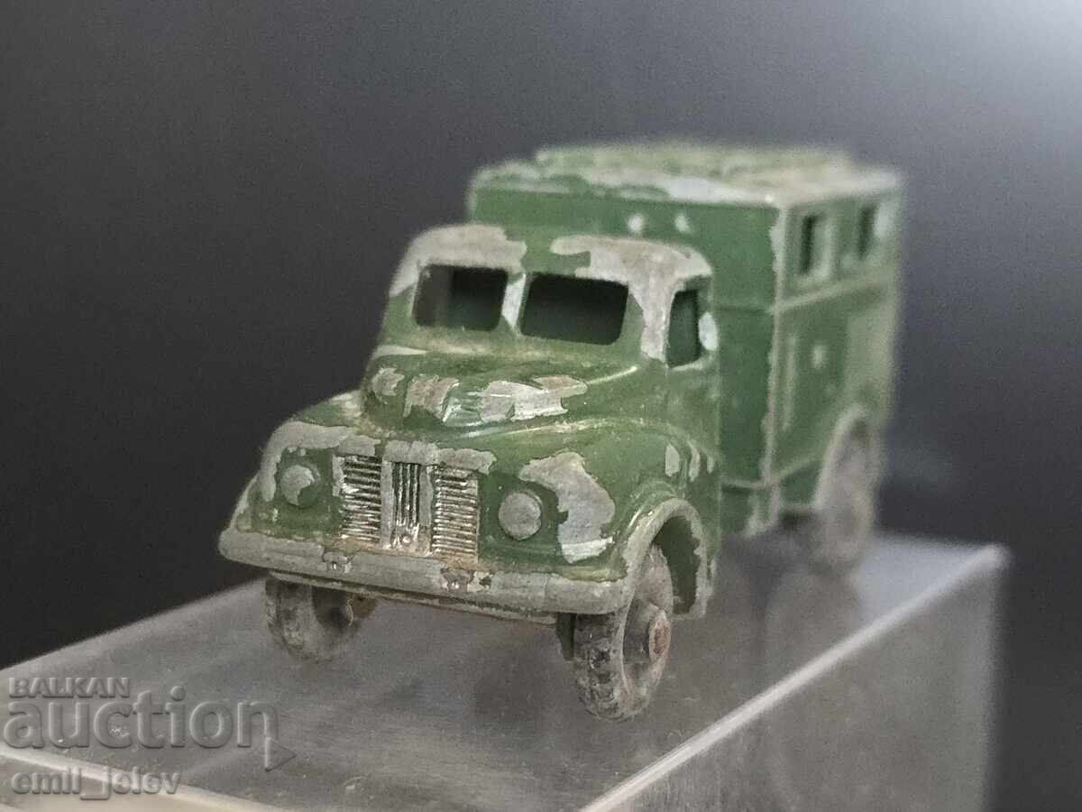 Delivery of Matchbox LESNEY 68A Army Wireless Truck 1959-1964